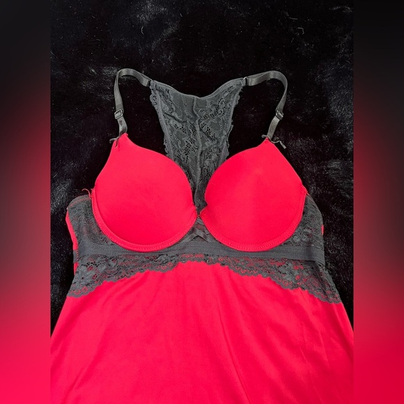 XOXO Red & Black Lace Babydoll Lingerie - Size Small - Picture 4 of 8